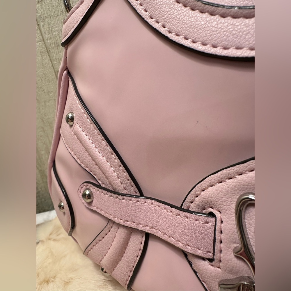 Juicy Couture Ballet Pink Patent Crossbody - Picture 4 of 8